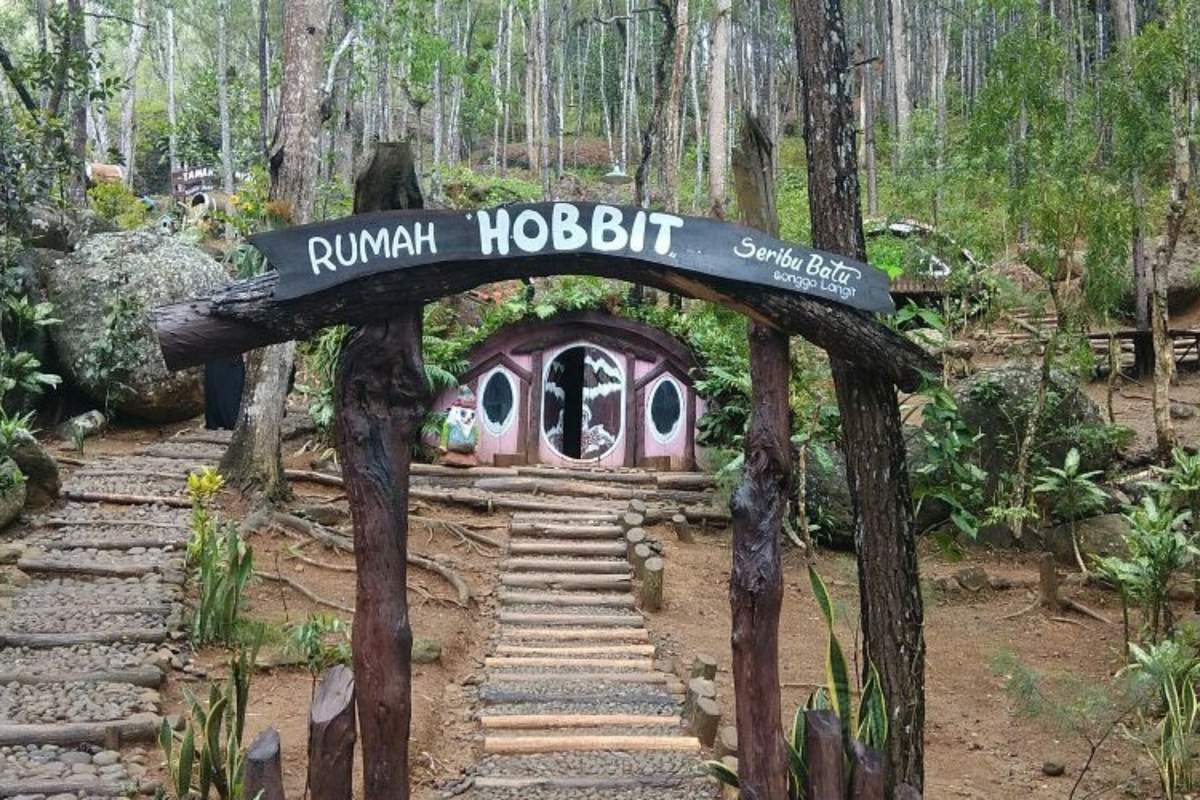 Bukit seribu batu (2)