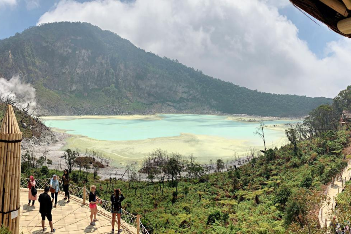 Kawah Putih